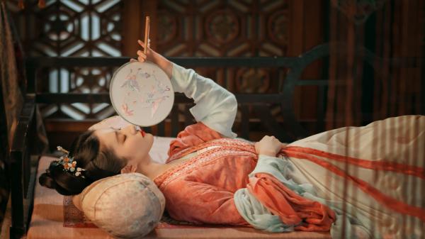主角是她专心养娃后，高冷夫君哭求贴贴的小说 《穆婉灼麟儿穆剑昌》 全文免费试读