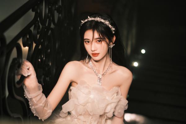 官医美人香小说试读_纪青林筱小说全文章节列表