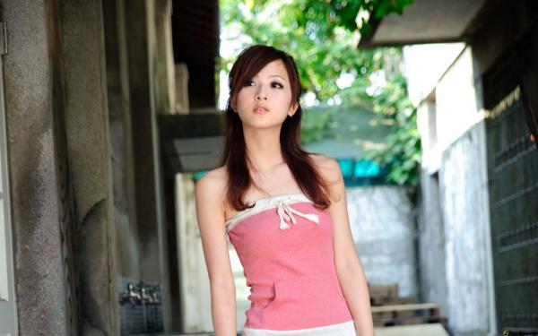 穿成民国女配：我开启传奇人生章节目录 黄婉贞郑榆桑全文阅读
