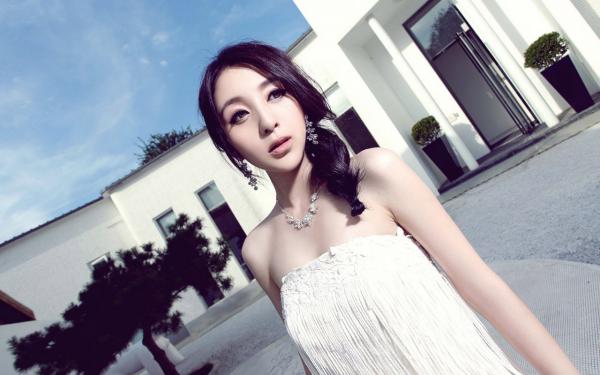 美文阅读《我，岳不群之子，剑出无敌》岳再兴仪琳全文精彩章节列表试读