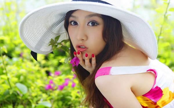 张玉清龙虎山强推全文阅读无弹窗,开局觉醒简化系统,晒太阳就能变强全文在线赏析